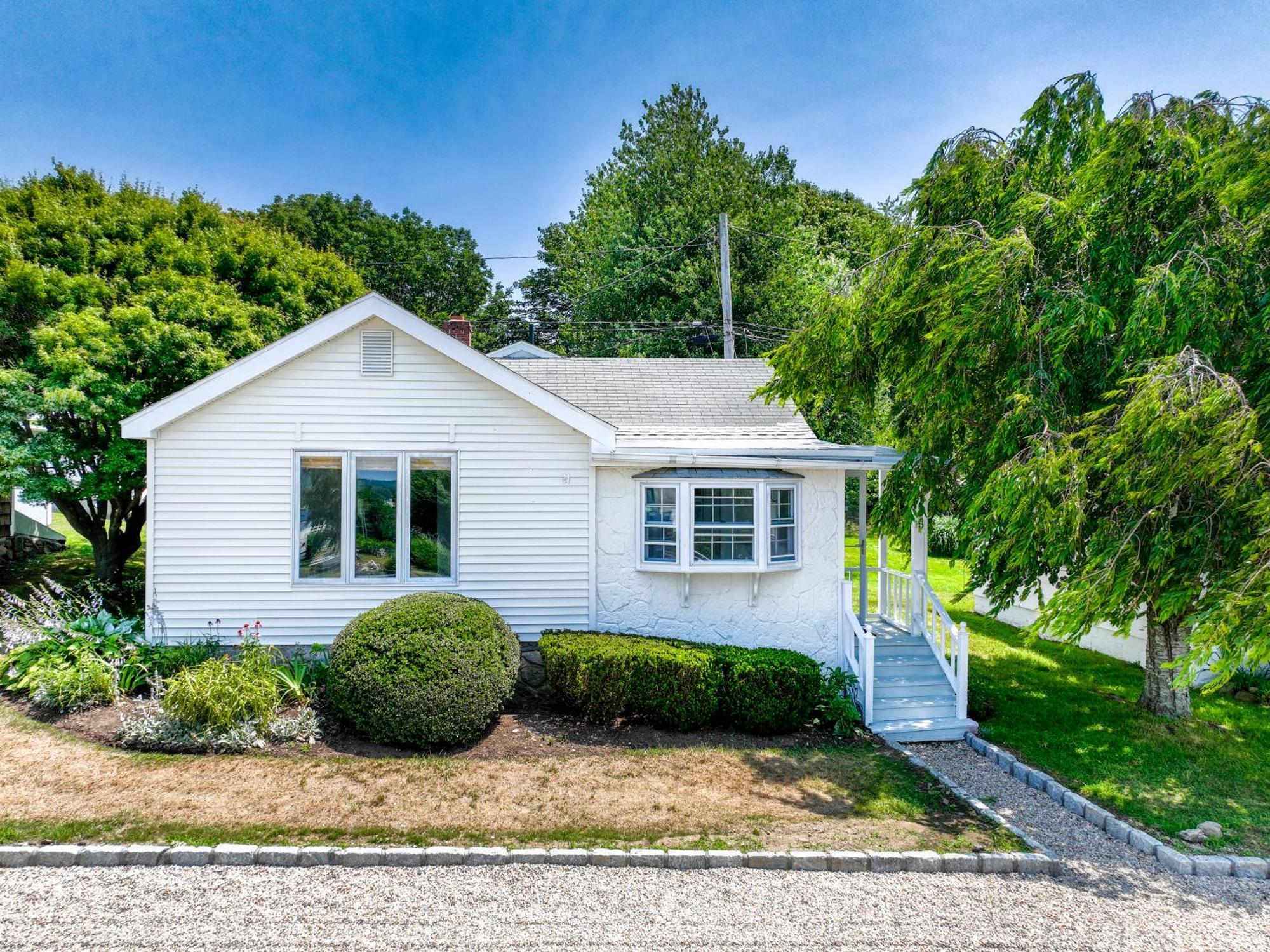 Marina Bay Cottages Waterford 외부 사진
