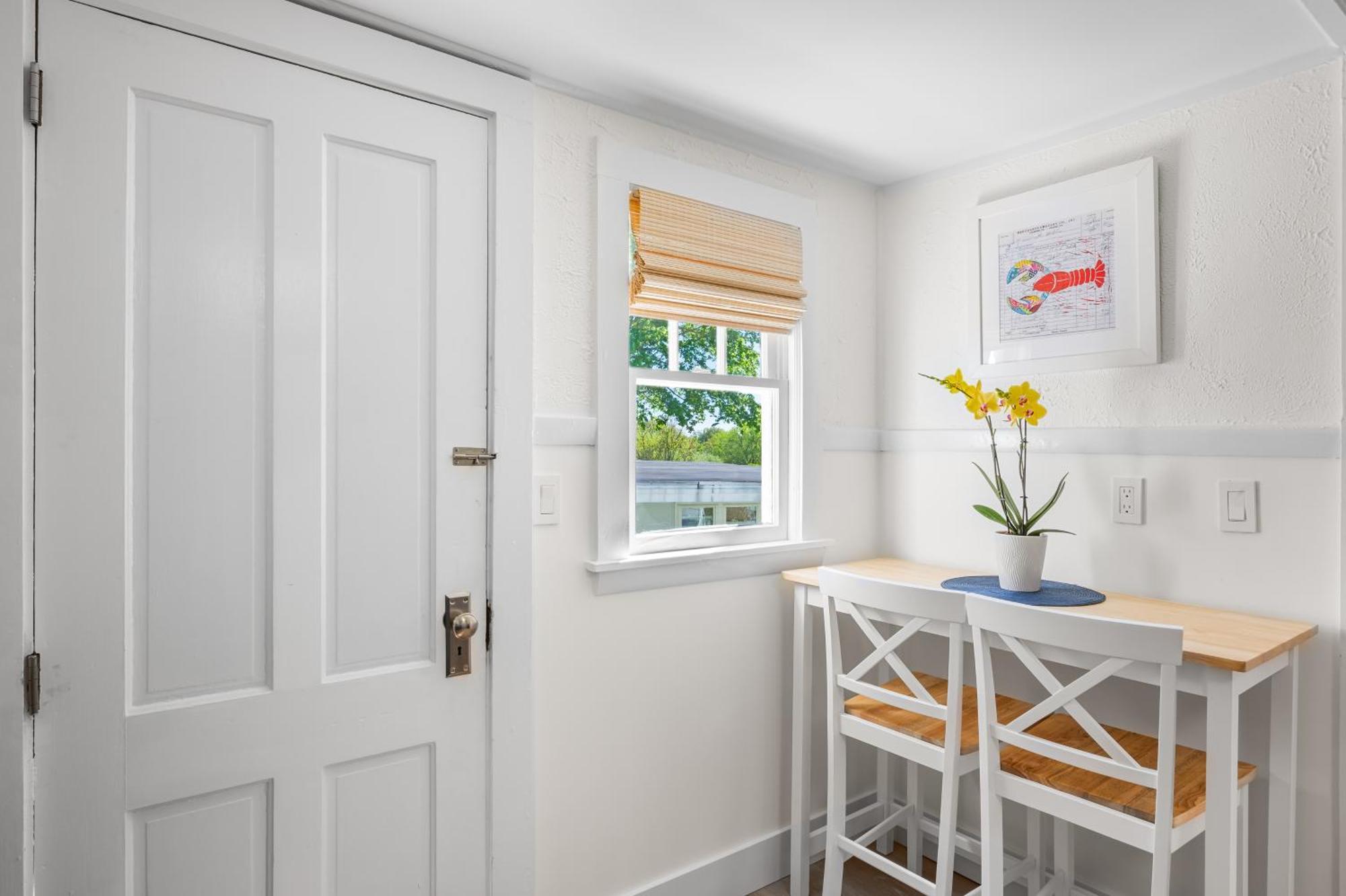 Marina Bay Cottages Waterford 외부 사진