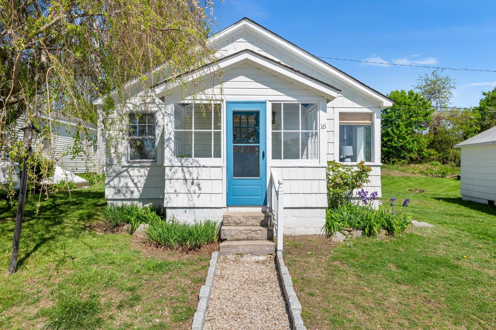 Marina Bay Cottages Waterford 외부 사진